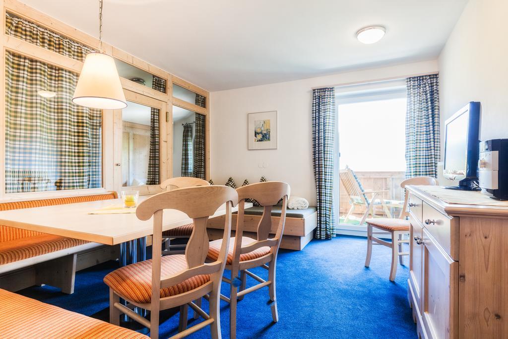 Apartments Margarethe Neukirchen am Großvenediger Szoba fotó